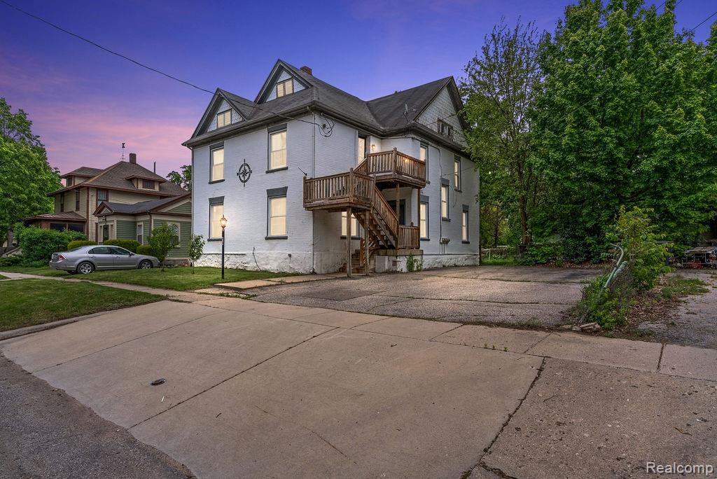 612 E 3rd Street, Flint, MI 48503