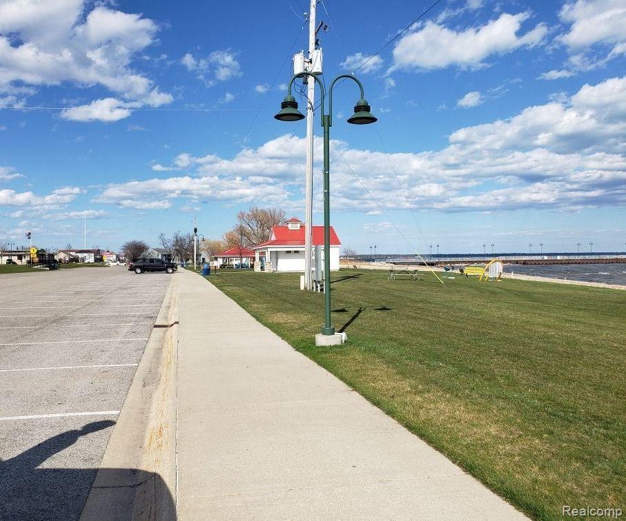 905 W 1ST Street, Tawas City, MI 48763 — Photo 23