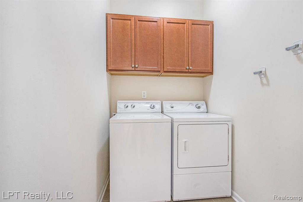 481 Elm Street, Chelsea, MI 48118 — Photo 22