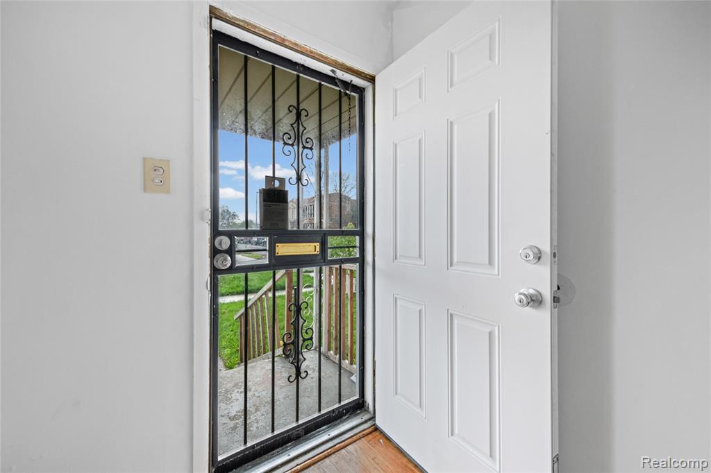 12901 Visger Street, Detroit, MI 48217 — Photo 4
