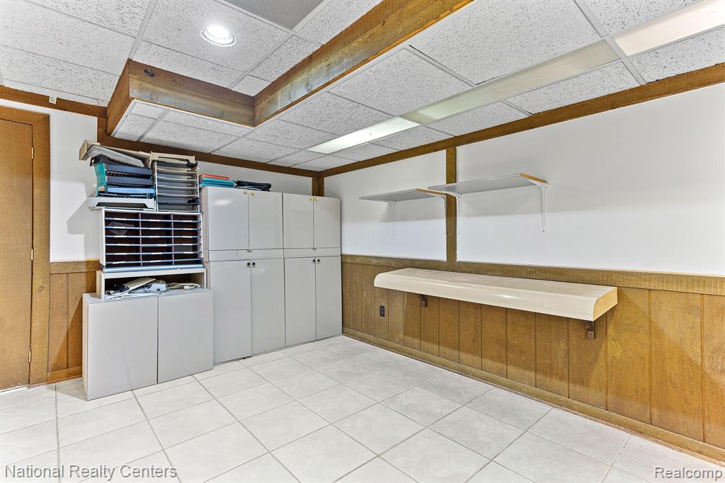 7207 Creeks Bend Drive, West Bloomfield, MI — Photo 39