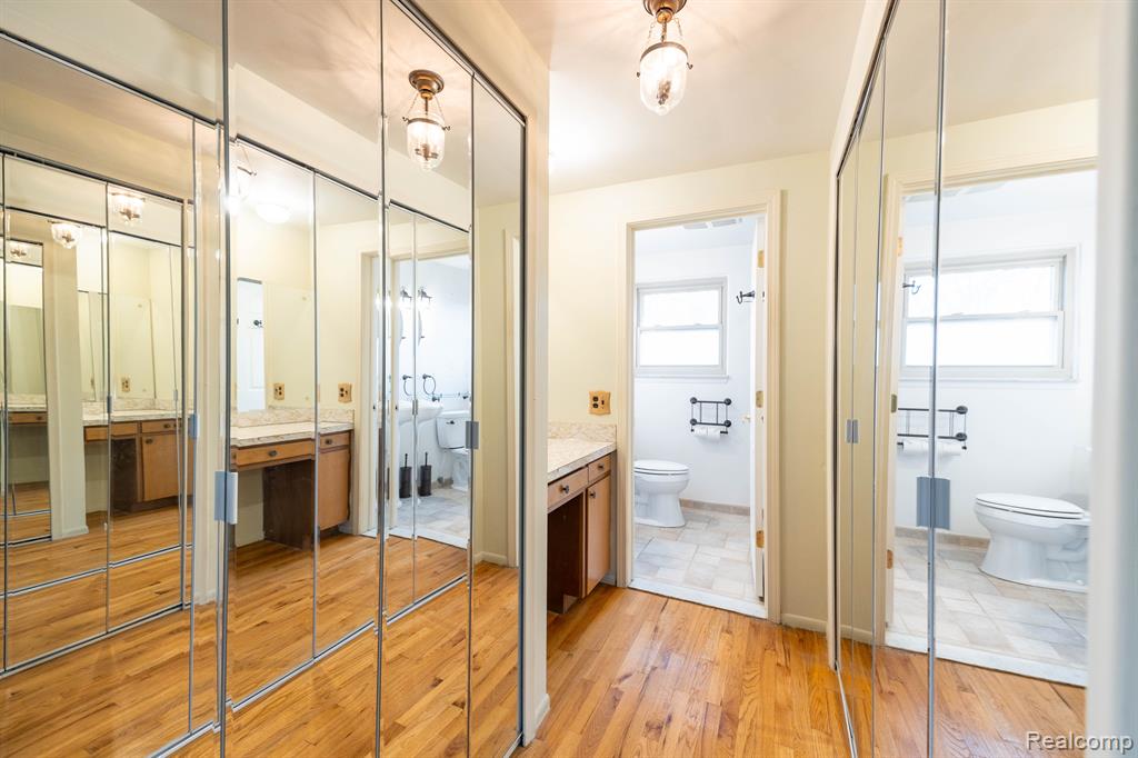 8064 WOOD Drive, Grosse Ile, MI 48138 — Photo 20