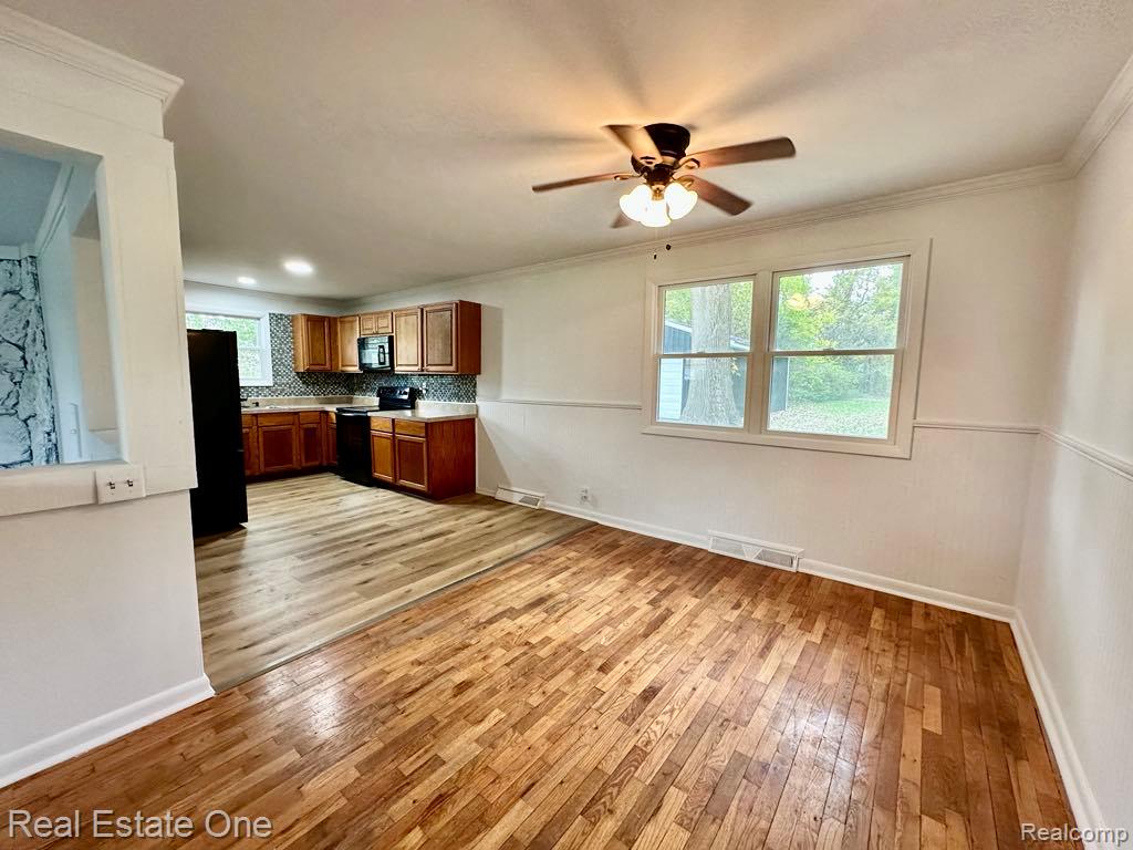 7025 Coldwater Road, Flushing, MI 48433 — Photo 6