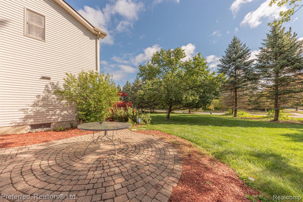 3104 SPRING HOLLOW, Ann Arbor, MI 48105 — Photo 61