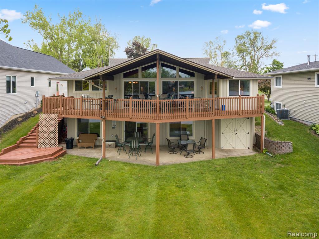 13953 GRANDPOINT Drive, Cement City, MI 49233 — Photo 2