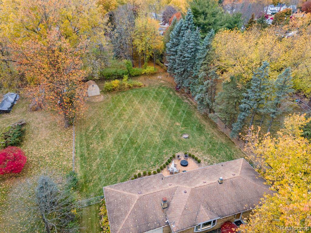 624 Slocum Drive, Auburn Hills, MI 48326 — Photo 33