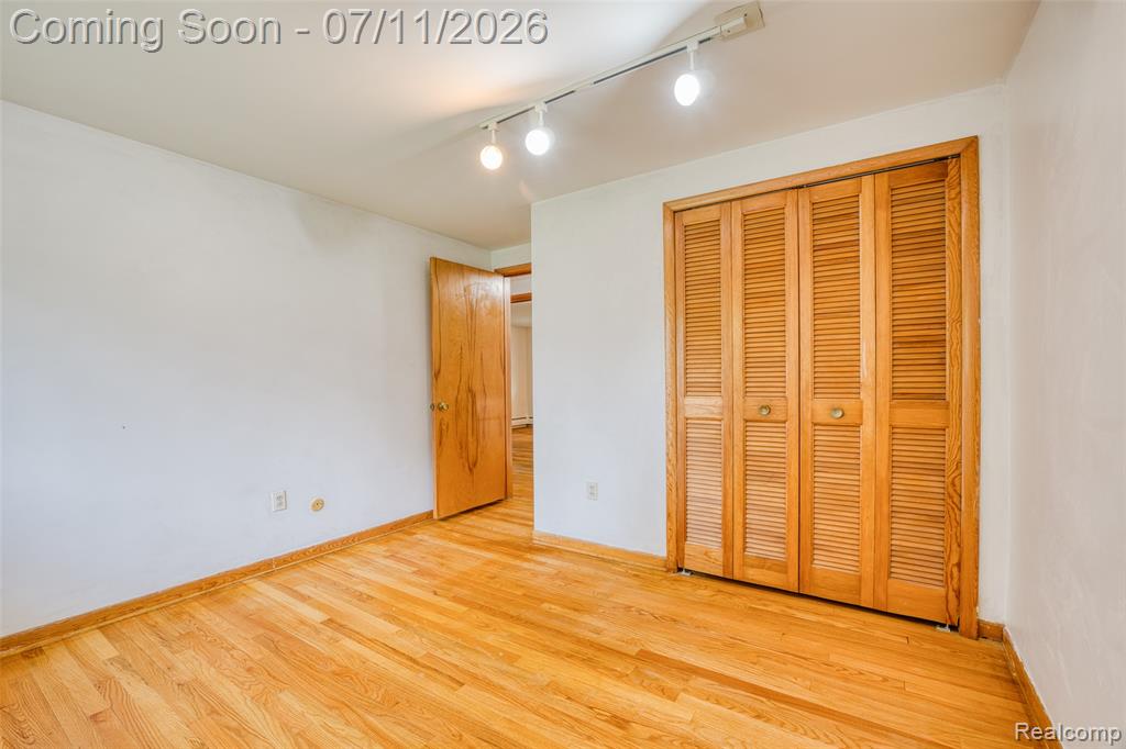 6970 Wing Lake Road, Bloomfield Hills, MI 48301 — Photo 24