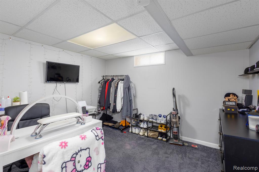 2374 Detroit Avenue, Lincoln Park, MI 48146 — Photo 16
