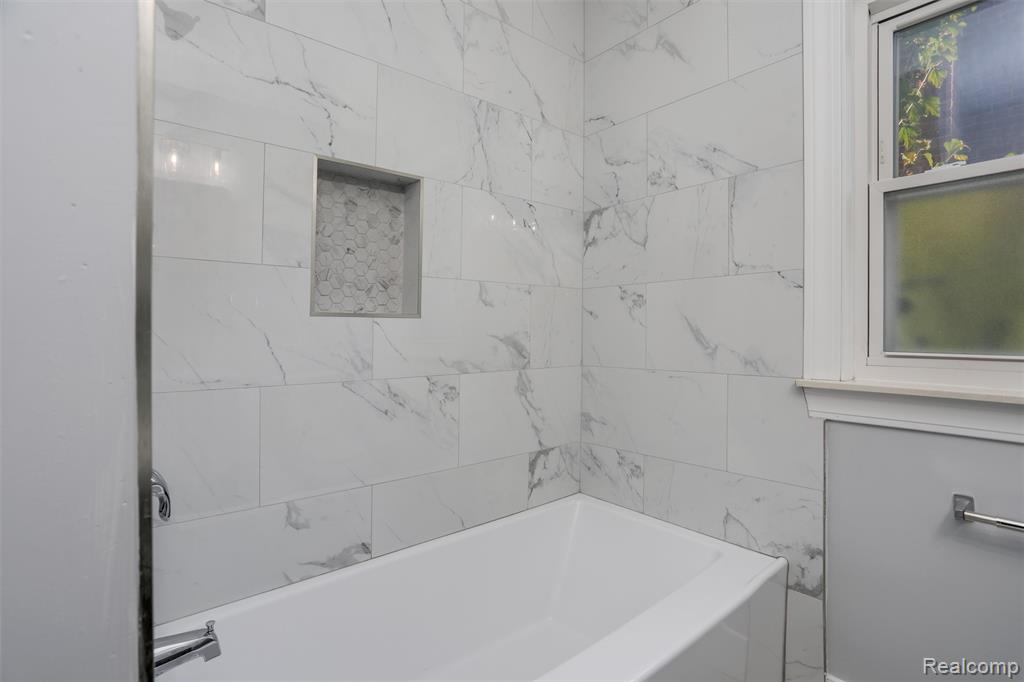 20141 Appoline Street, Detroit, MI 48235 — Photo 8