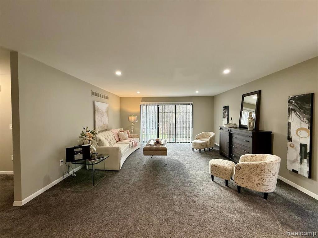 27205 CUMBERLAND, Southfield, MI 48033 — Photo 3
