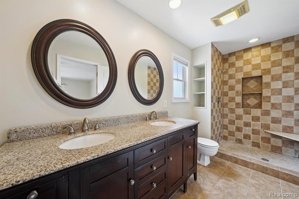 7302 PARKWAY Court, Canton, MI 48187 — Photo 47