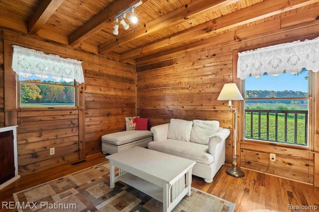 1215 S Bull Run Road, Fowlerville, MI 48836 — Photo 25