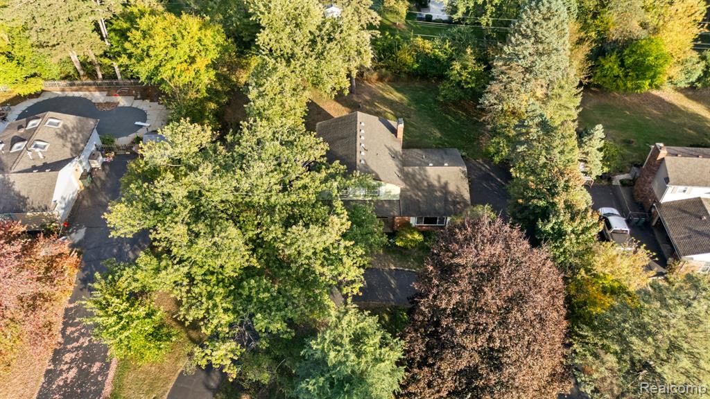 6950 Killarney Drive, Troy, MI 48098 — Photo 42