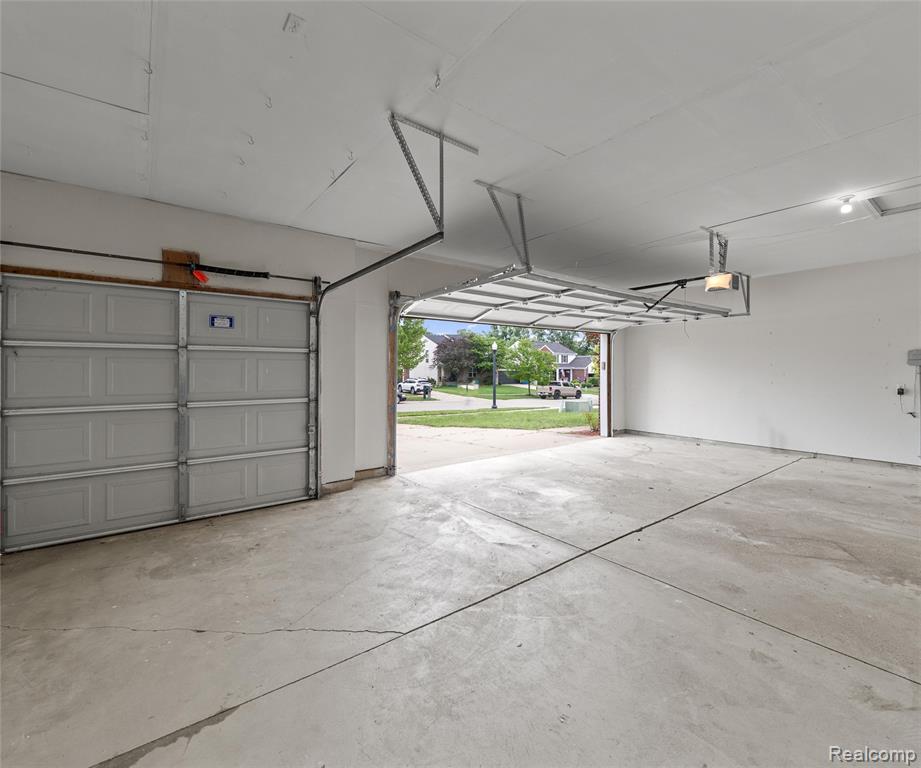5864 Willow Ridge Drive, Ypsilanti, MI 48197 — Photo 50