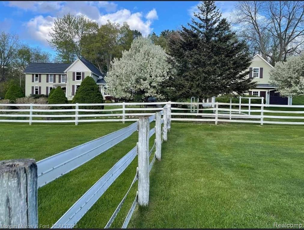 9662 Hadley Road, Clarkston, MI 48348 — Photo 43