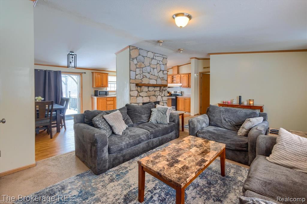 8247 N Center Road, Mount Morris, MI 48458 — Photo 9