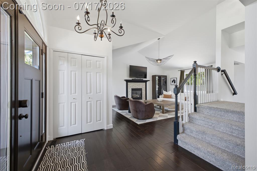 49324 Stratford Drive, New Baltimore, MI 48047 — Photo 8