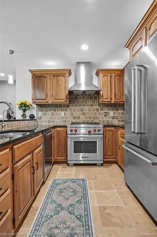 11500 Lisa Lori Lane, South Lyon, MI 48178 — Photo 22