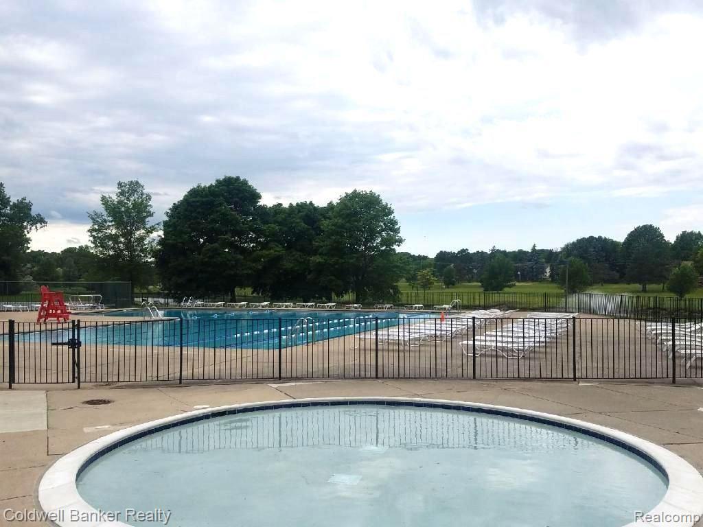 1618 BRENTWOOD Drive, Troy, MI 48098 — Photo 22