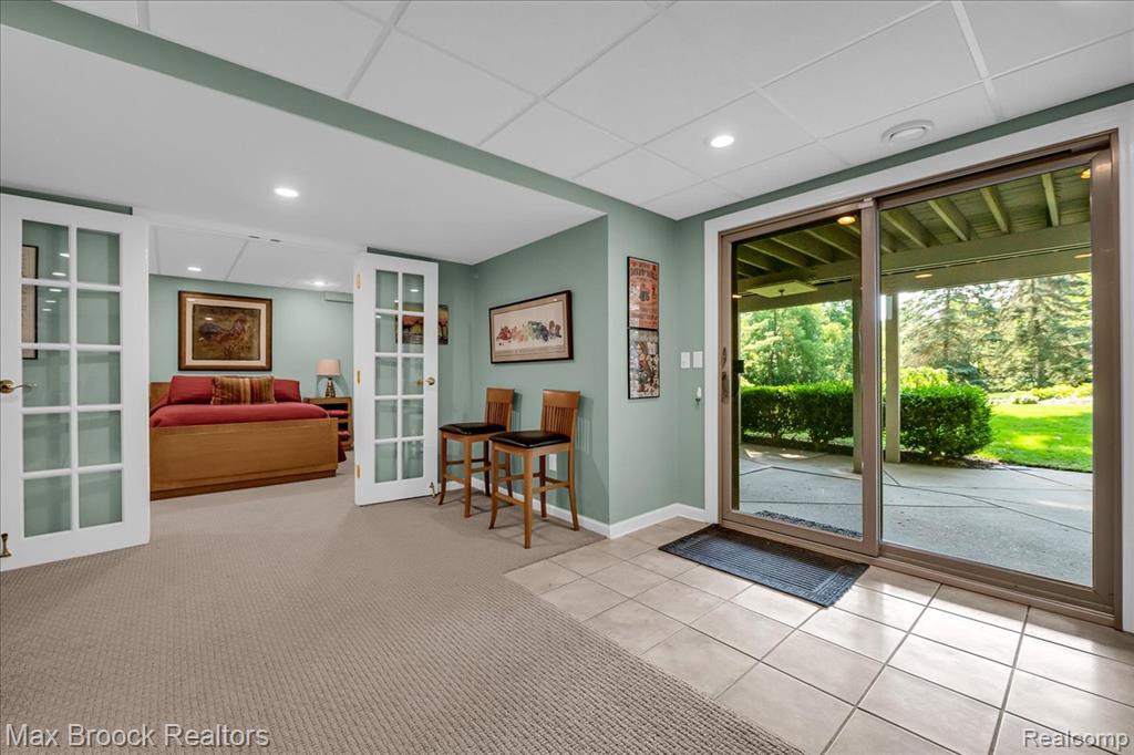 7015 Scenic Ridge Drive, Clarkston, MI — Photo 41