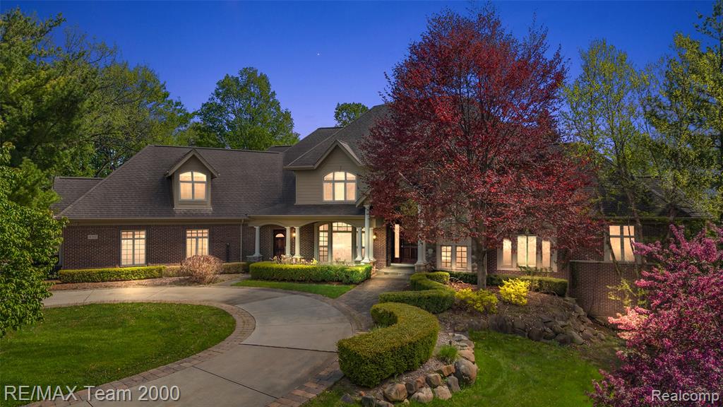 630 Sheldon Court, Rochester, MI 48306 — front exterior