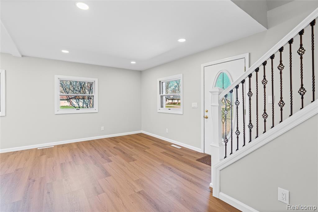 6273 Cold Spring Trail, Grand Blanc, MI 48439 — Photo 14