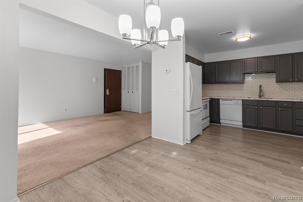 424 Baldwin Avenue, 81, Rochester, MI 48307 — Photo 20