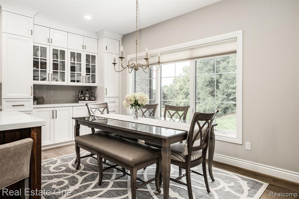 5525 Avington Parkway, Clarkston, MI 48348 — Photo 20