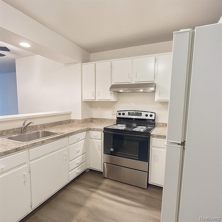 833 Bloomfield Village Boulevard, D, Auburn Hills, MI 48326 — Photo 5