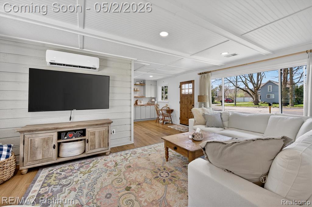 420 N East Street, Brighton, MI 48116 — Photo 5