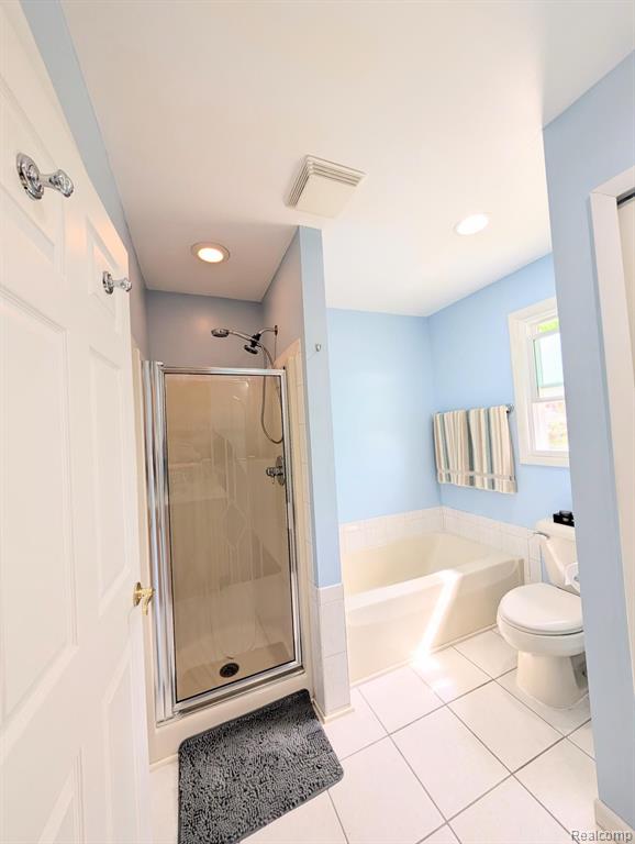 5418 Don Shenk Drive, Swartz Creek, MI 48473 — Photo 10