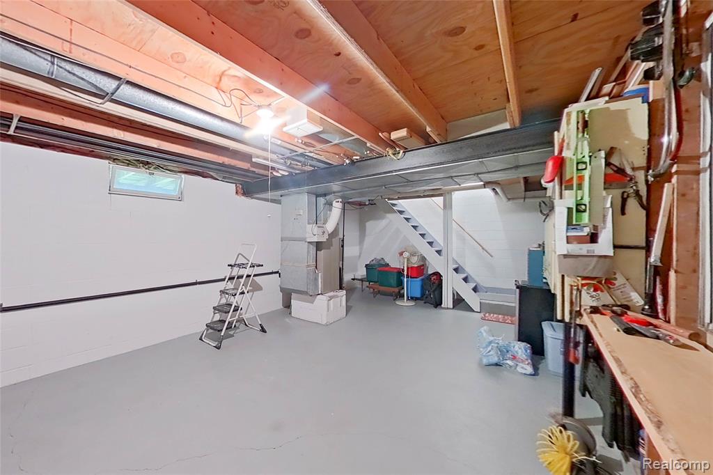 8700 Hillsdale Drive, Gregory, MI 48137 — Photo 17