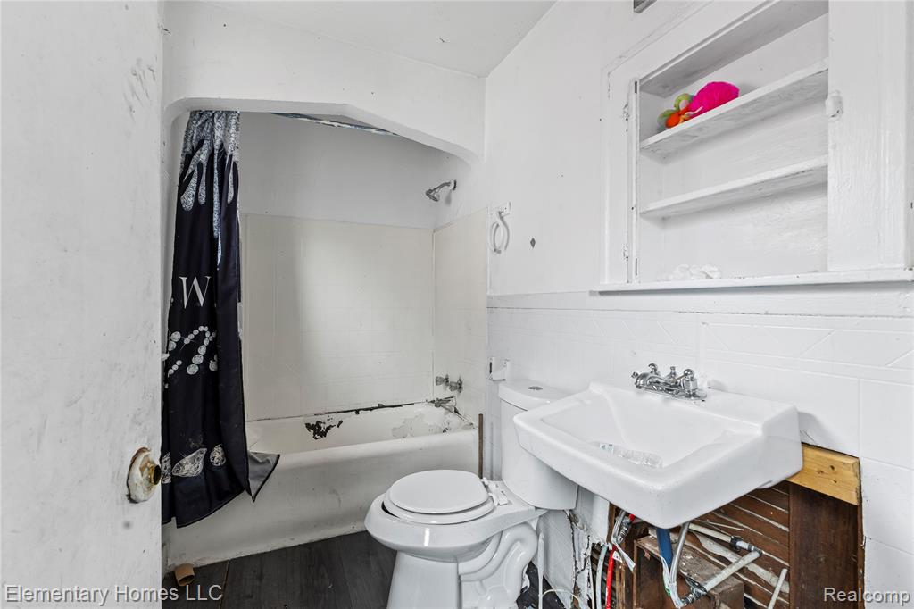 19657 Cardoni Street, Highland Park, MI 48203 — Photo 8
