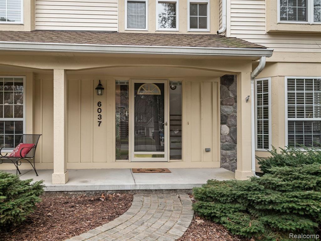 6037 Pine Needle Court, Clarkston, MI — Photo 27