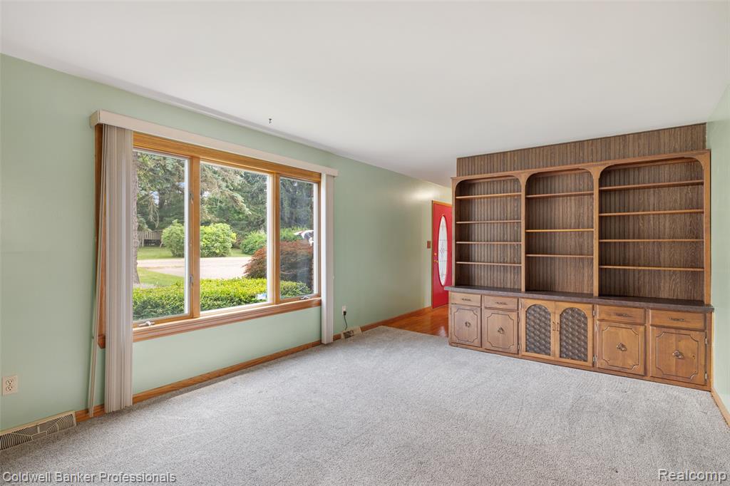 6635 EASTLAWN Avenue, Clarkston, MI — Photo 11
