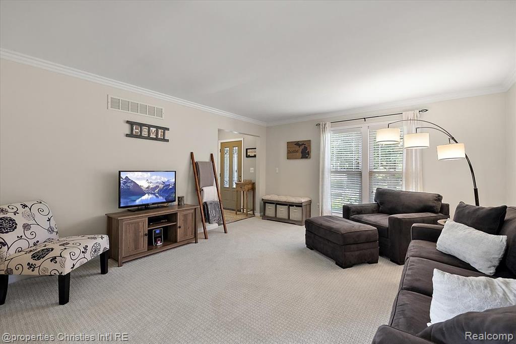555 Worthington Road, Canton, MI 48188 — Photo 11