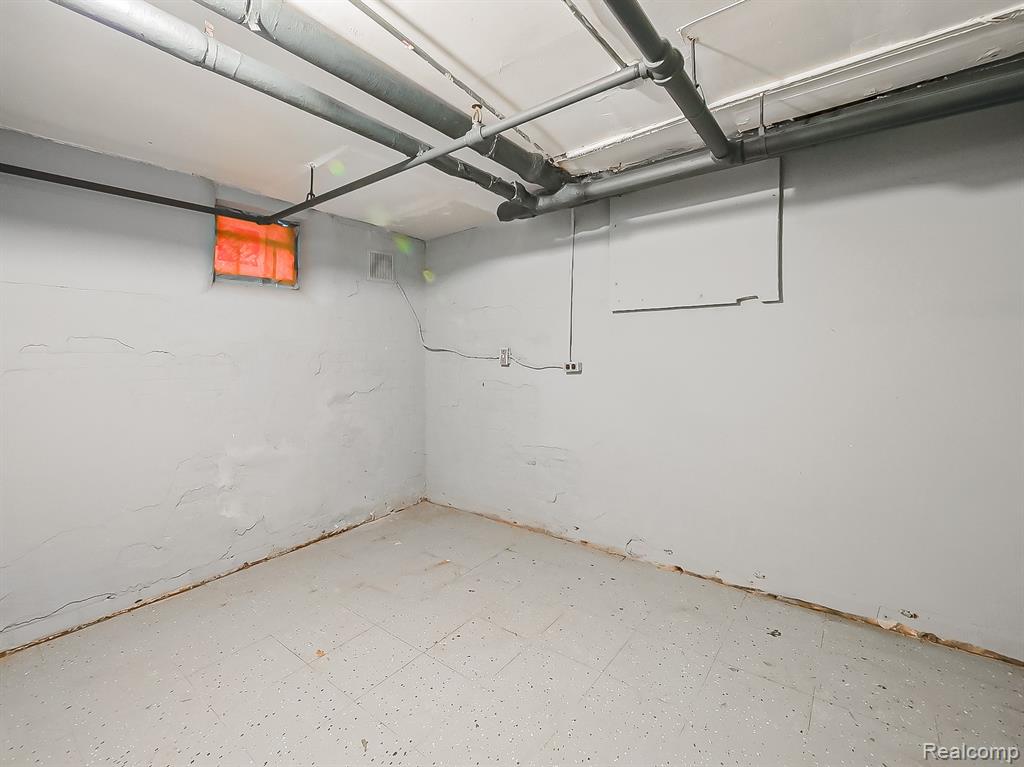 491 E GRAND Boulevard, Detroit, MI 48207 — Photo 49