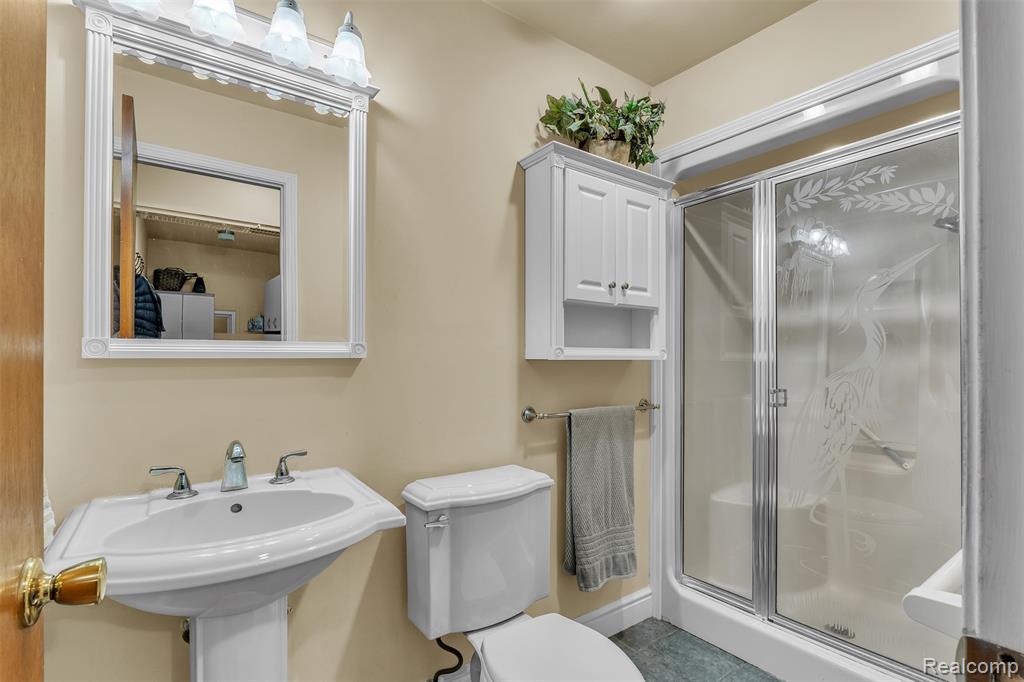 1641 Indian Road, Lapeer, MI 48446 — Photo 30