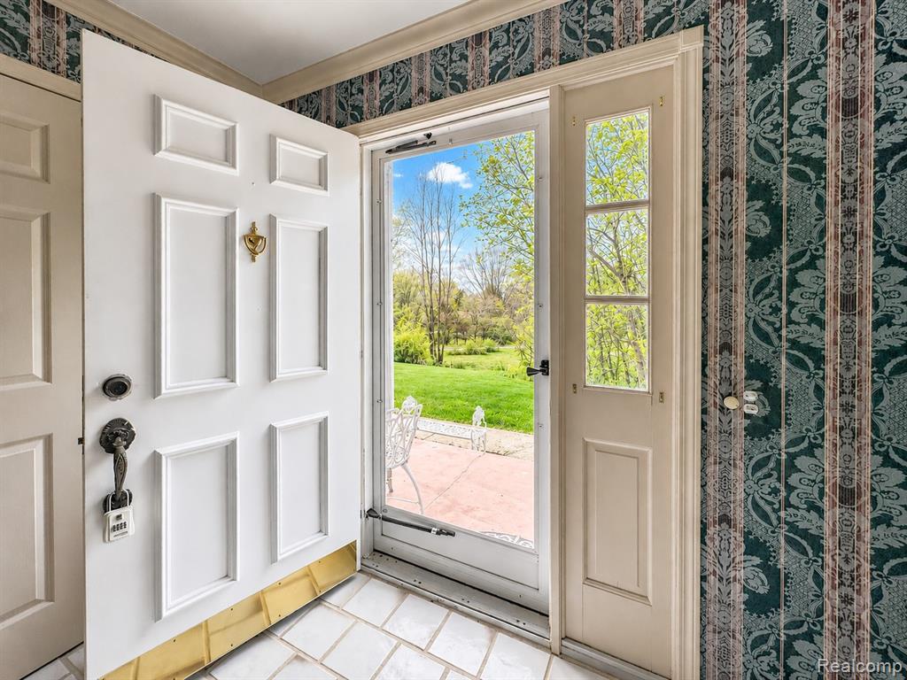 2235 Stonewall Drive, Ortonville, MI 48462 — Photo 5