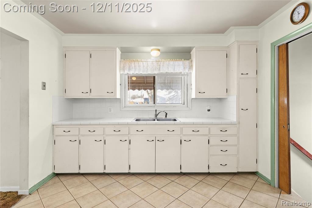 680 Lincoln Street, Lapeer, MI 48446 — Photo 10