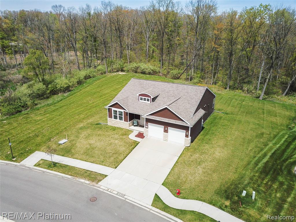3003 Bogues View Drive, Howell, MI 48843 — Photo 3