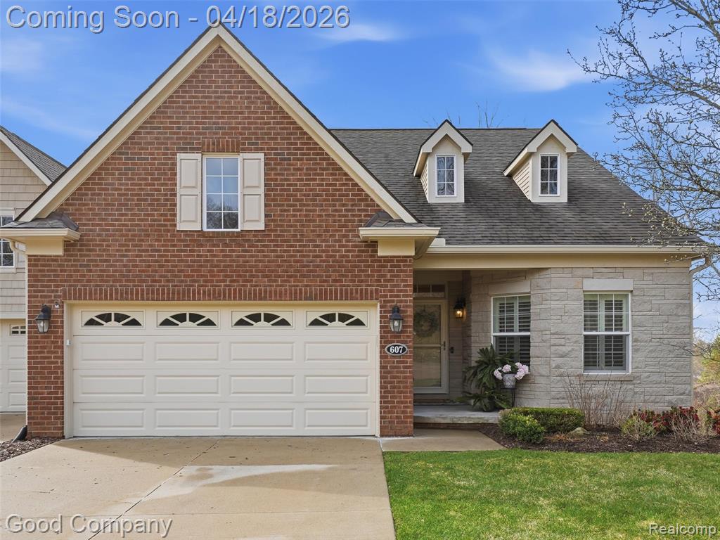 607 Poplar Court, Rochester Hills, MI 48306 — front exterior
