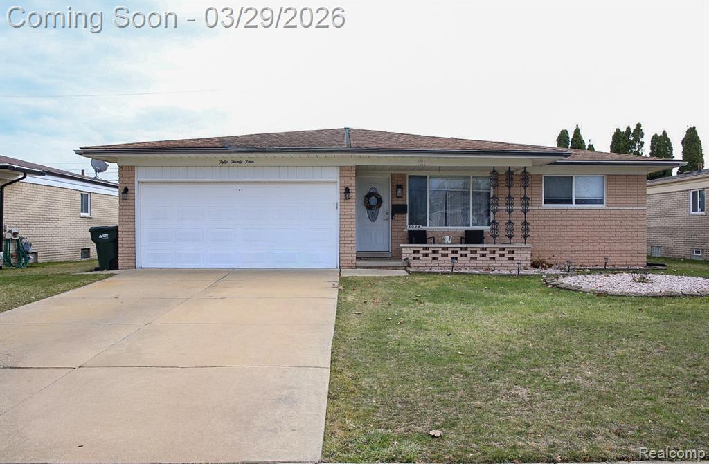 5024 Bristor Drive, Sterling Heights, MI 48310 — front exterior