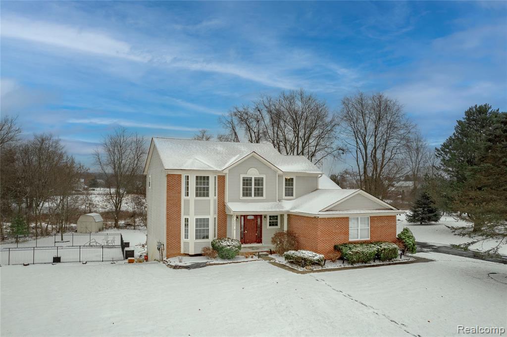 5500 Huntsman Drive, White Lake, MI 48383 — Photo 3