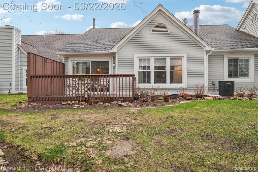 6819 Fox Lane, Waterford, MI 48327 — Photo 24