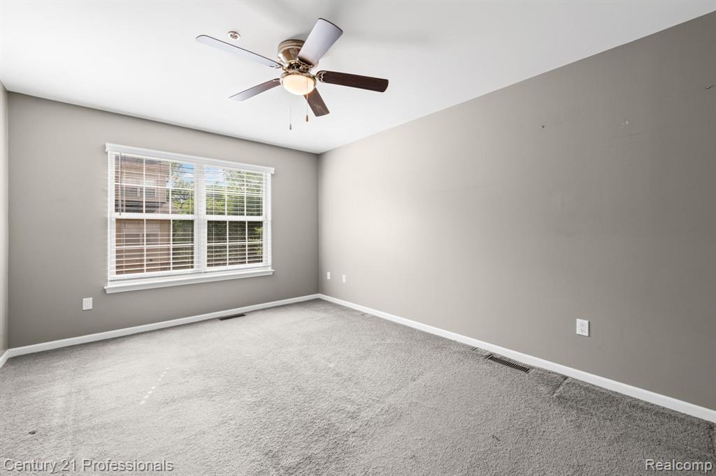 412 Boardwalk Drive, Walled Lake, MI 48390 — Photo 19