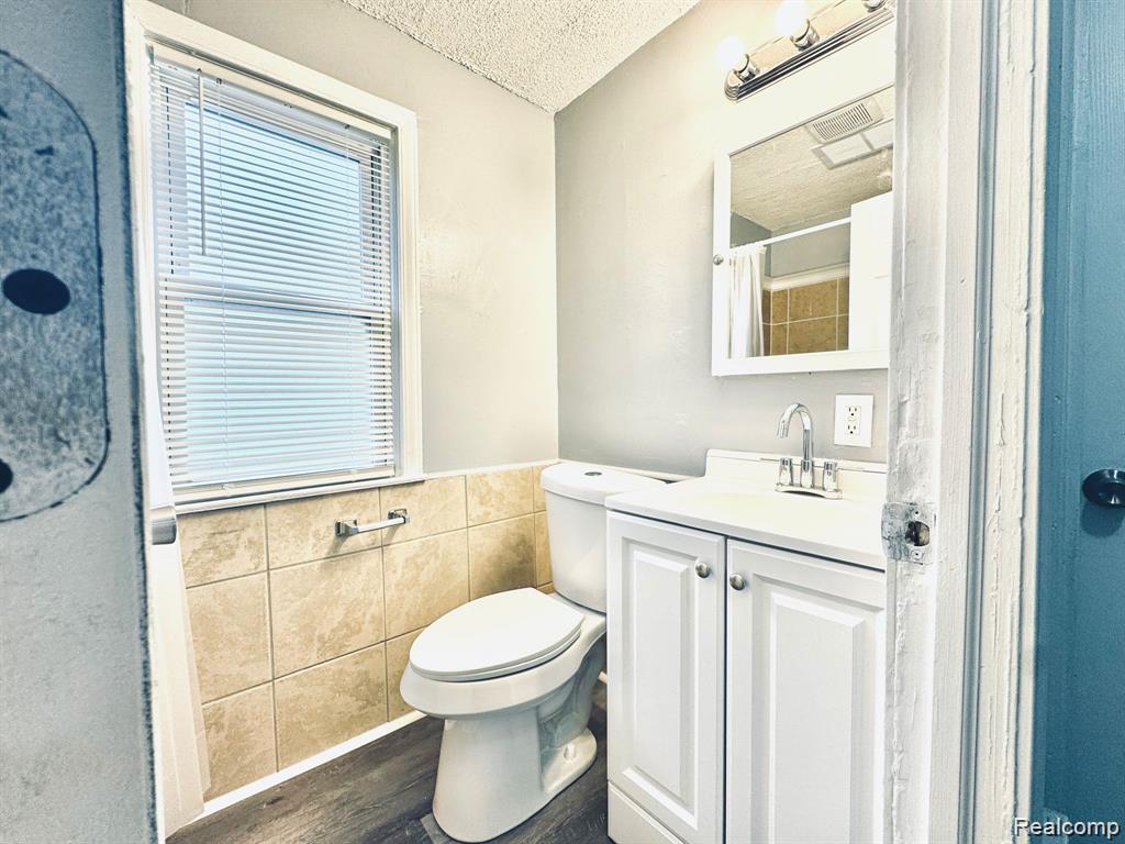 184 DICKINSON Street, Mount Clemens, MI 48043 — Photo 12
