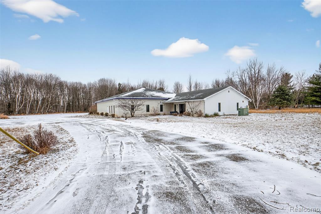 895 North Street, Vassar, MI 48768 — Photo 5