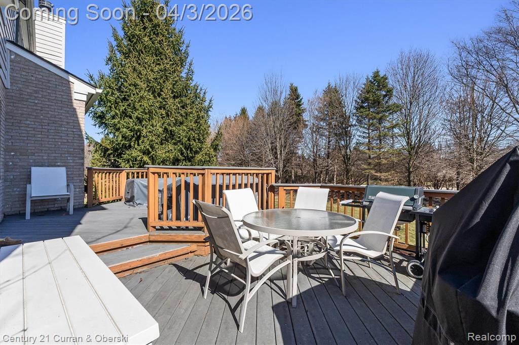 44481 White Pine Circle E, Northville, MI — Photo 45