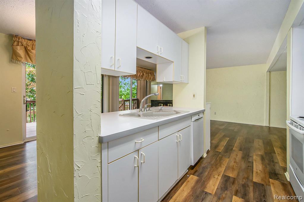 1744 Grove Road, 101, Ypsilanti, MI 48198 — Photo 11